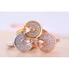 Pierścionek z brylantami Amulette de Cartier ze złota żółtego, białego i różowego