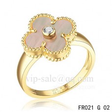 Pierścionek Van Cleef Alhambra z żółtego złota z szarą masą perłową