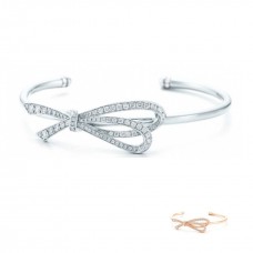 Bransoletka Tiffany Bow Cuff z białego złota z kokardą i diamentami ze srebra próby 925